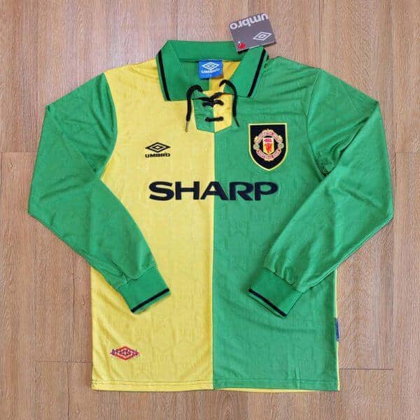 MAILLOT RETRO MANCHESTER UNITED EXTERIEUR MANCHES LONGUES 1992-1994